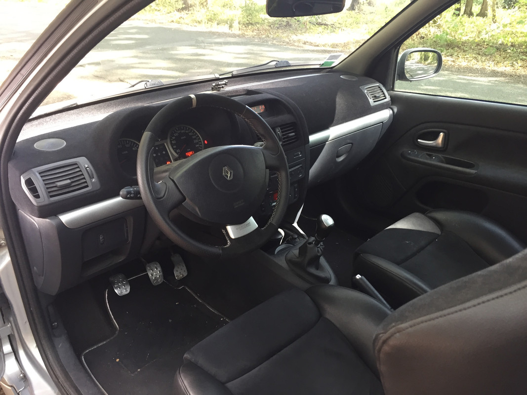 8910A022-A3AB-4CF3-82F2-F3B855DDC6D0