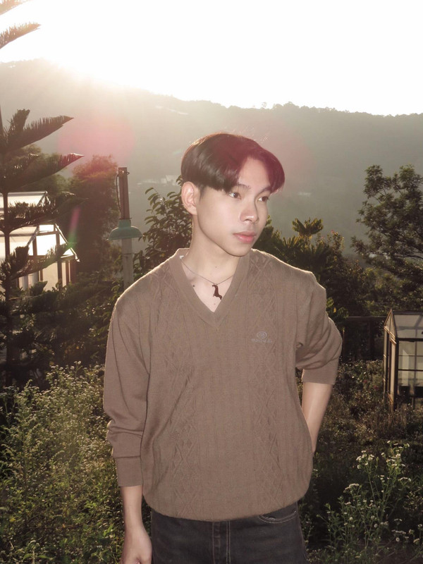 photo 5 2025 12 14 22 16 49