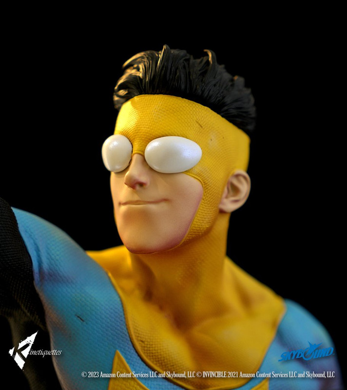 Kinetiquettes : Invincible – Mark Grayson 1/4 Statue 12