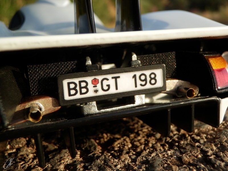 Porsche 911 GT1 Strassenversion (16)