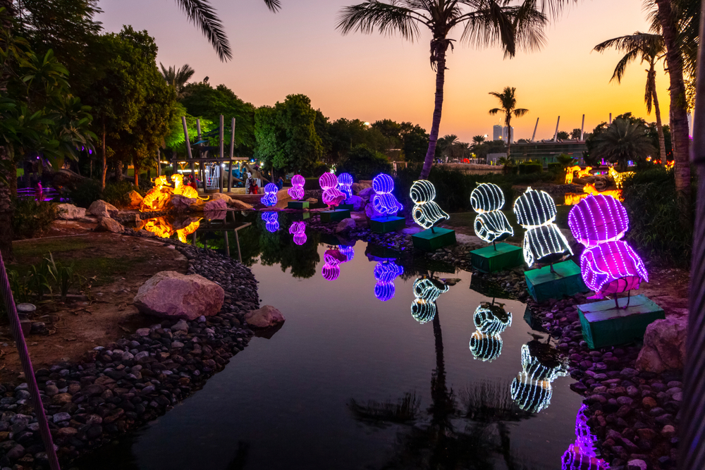 Dubai Garden Glow, Dubai How To Reach, Best Time & Tips