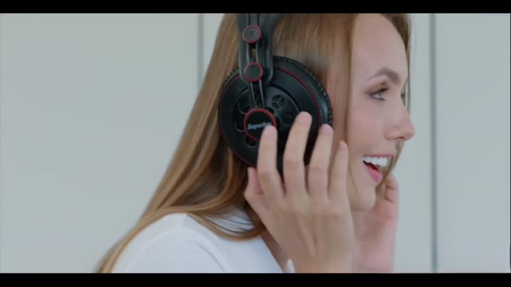 seductive blonde teen gets blacked out by a muscled guy s bbc