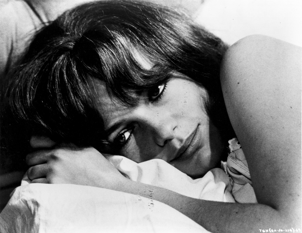 bissetjacqueline_mb08