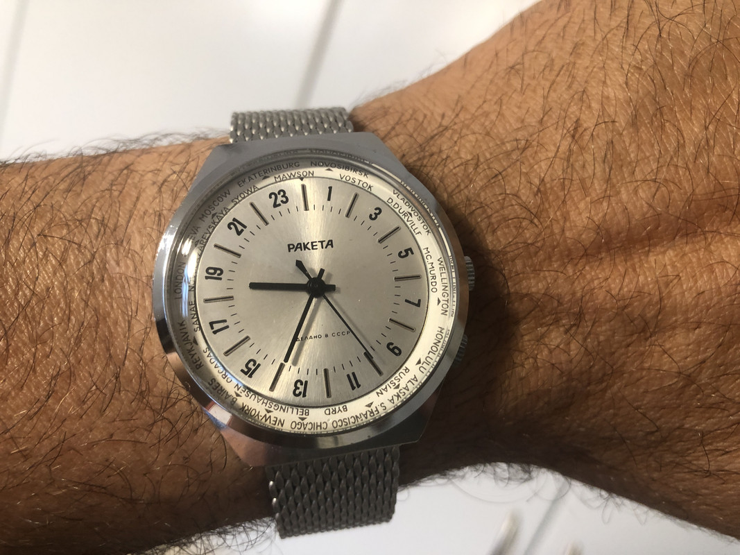 5B087431-73C1-4A94-A1F0-31FF5019988F