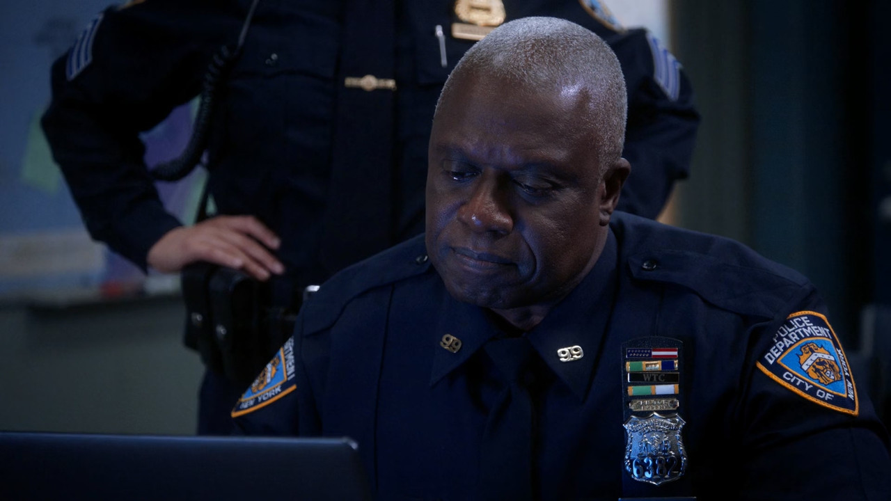 Brooklyn Nine-Nine (2013) S07E07 Ding Dong (1080p AMZN WEB-DL x2