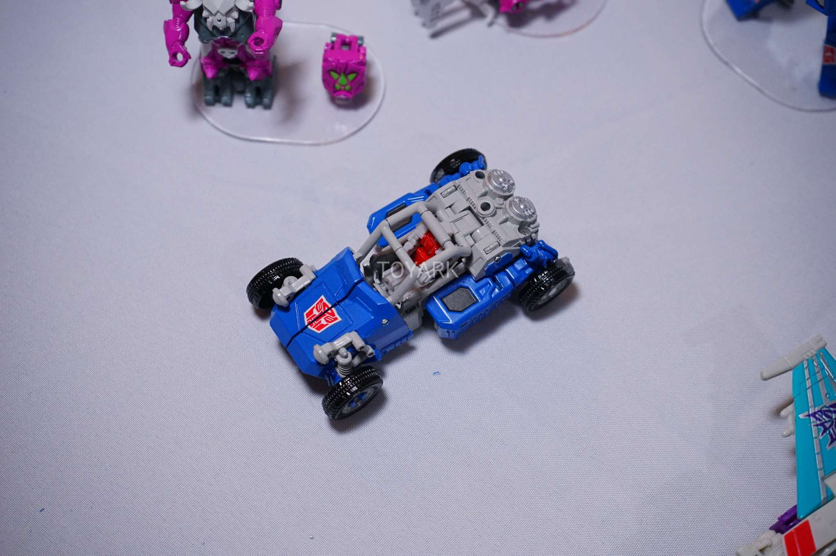 SDCC-2017-Hasbro-Transformers-Thurs-042