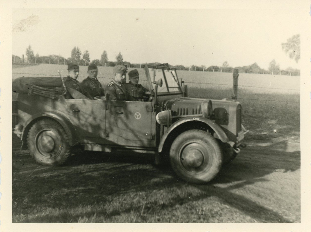 Russland PKW Auto Kübelwagen Vormarsch 12. Panze