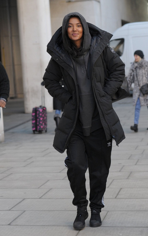 [Image: Do0-XYCi-Xo-AAMYk-F.jpg]