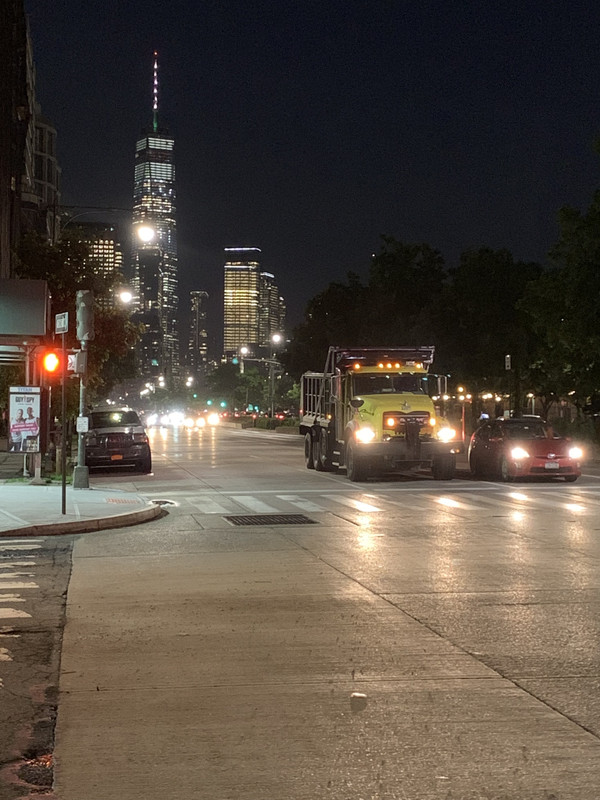 C8C9CEE1-A7B8-4B4D-96BD-E947046EBB7F