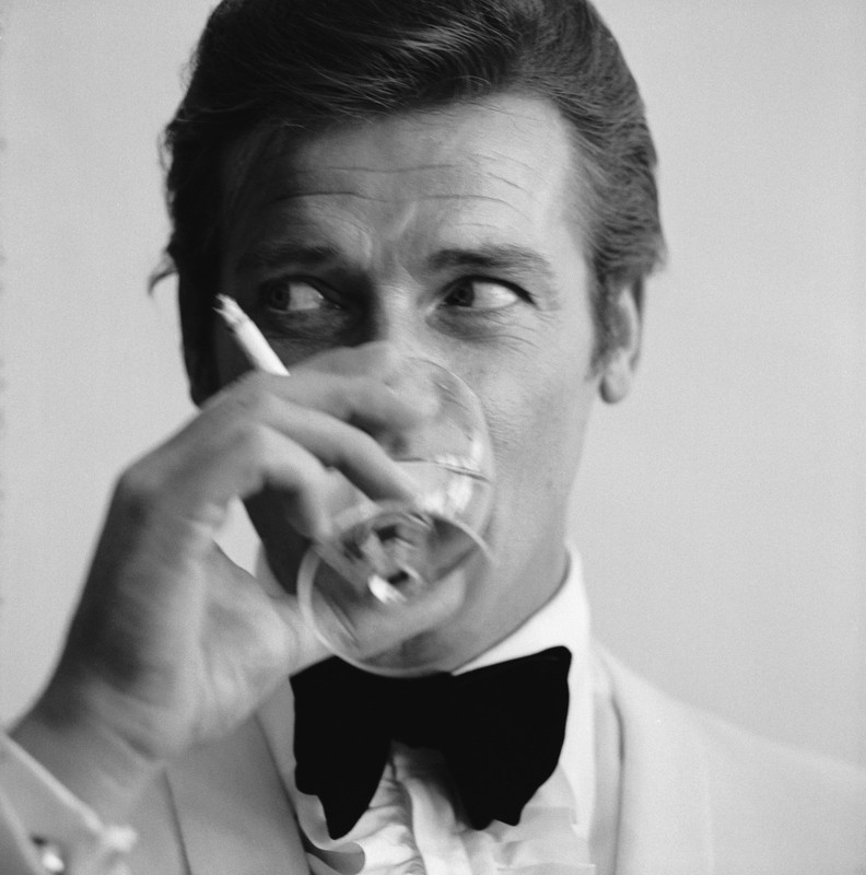 roger_moore_93