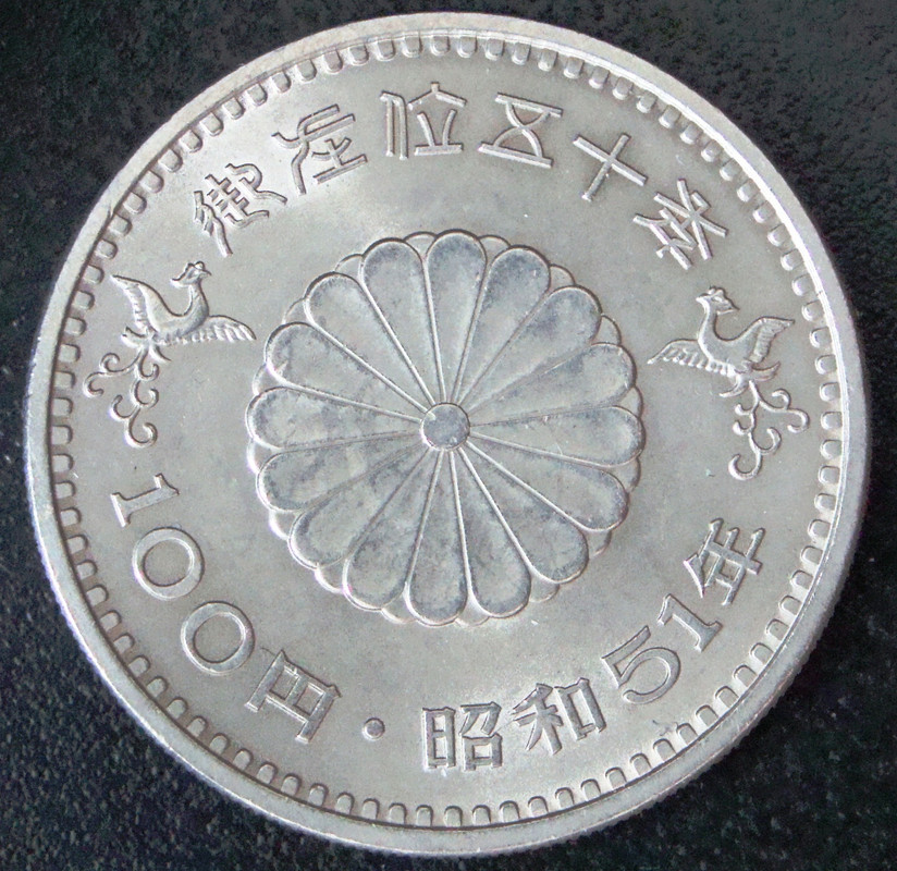 The Medianas JAP-100-Yen-1976-50-Aniversario-de-Hirohito-rev