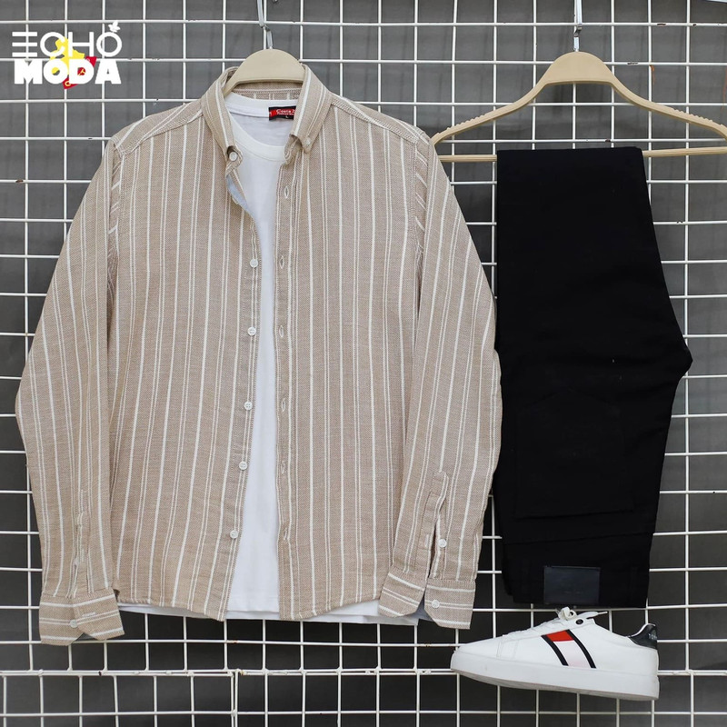 طقم ملابس رجالي مثالي لفصل الصيف: قميص وبنطلون بألوان مريحة وجذابة طقم ملابس رجالي مثالي لفصل الصيف: قميص وبنطلون بألوان مريحة وجذابة