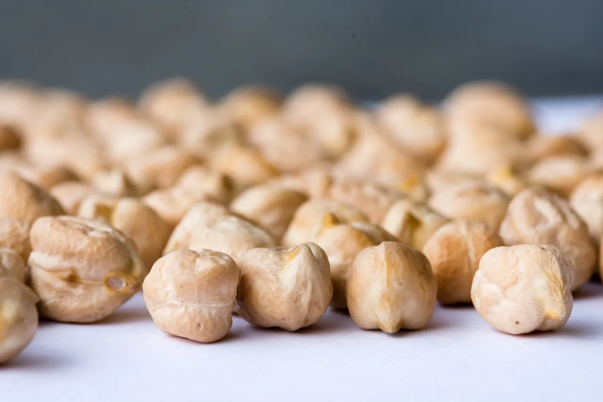 ¿Olvidaste remojar los garbanzos? Aplica este método para ablandarlos