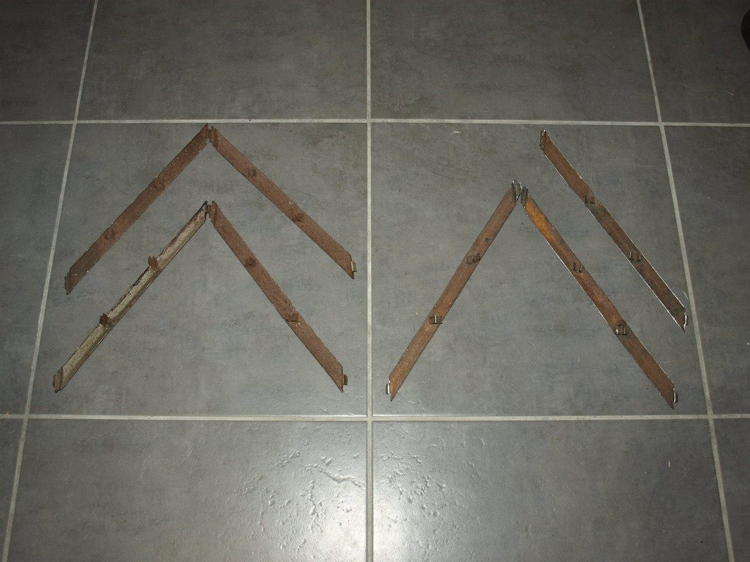 chevrons en acier chromé 1939 - verso (à gauche 11 Légère - à droite 11 Normale)