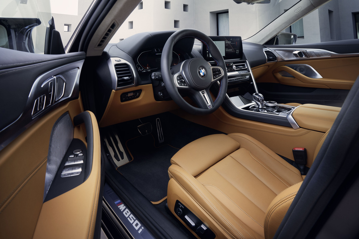 P90449422_highRes_bmw-m850i-xdrive-gra
