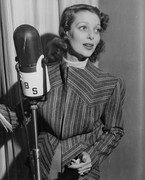 loretta-young-f32