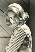 Sandra-Dee-mb41