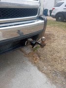 [Image: chevy-front-hitch-3.jpg]