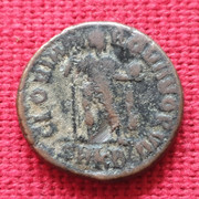 Decargiro de Teodosio I. GLORIA ROMANORVM. Emperador con lábaro. Cycico 20240222-133755