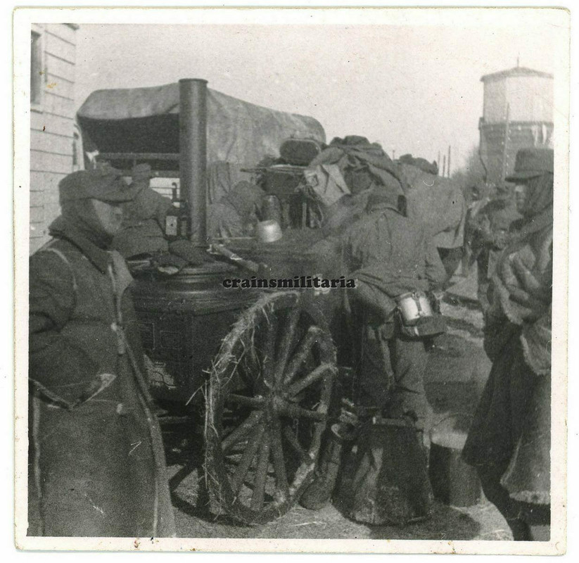 Orig. Foto Gebirgsjäger Beute Feldküche Gulashkanone mit 7.GD Wappen in Norwegen