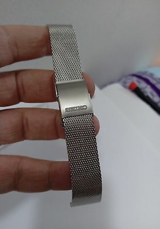 F53B5A32-49A8-41C5-842C-54D6C1D3F84E