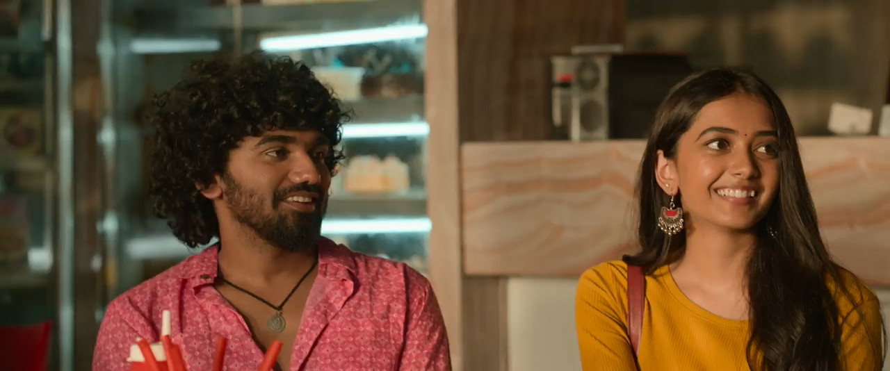 Patang 2025 WebRip [Hindi + Tamil + Telugu + Malayalam + Kannada] 480p 720p ESub Screenshot
