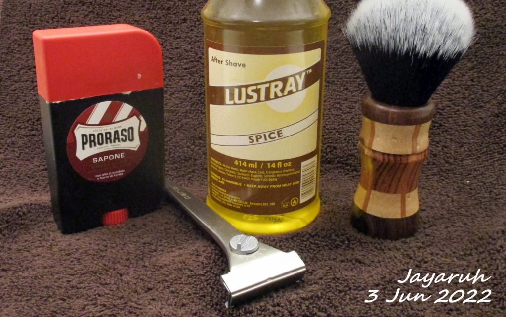 [Image: sos220603.jpg]