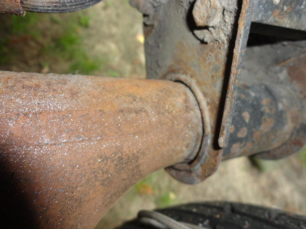 4L longeron arrière coté droit