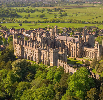 [Image: Arundel-Castle.jpg]