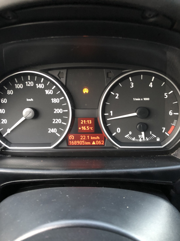 CB3B4519-04D0-4A6D-8C8E-4879FEE04E06