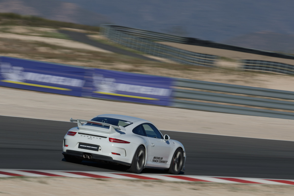 MICHELIN-Track-connect_5