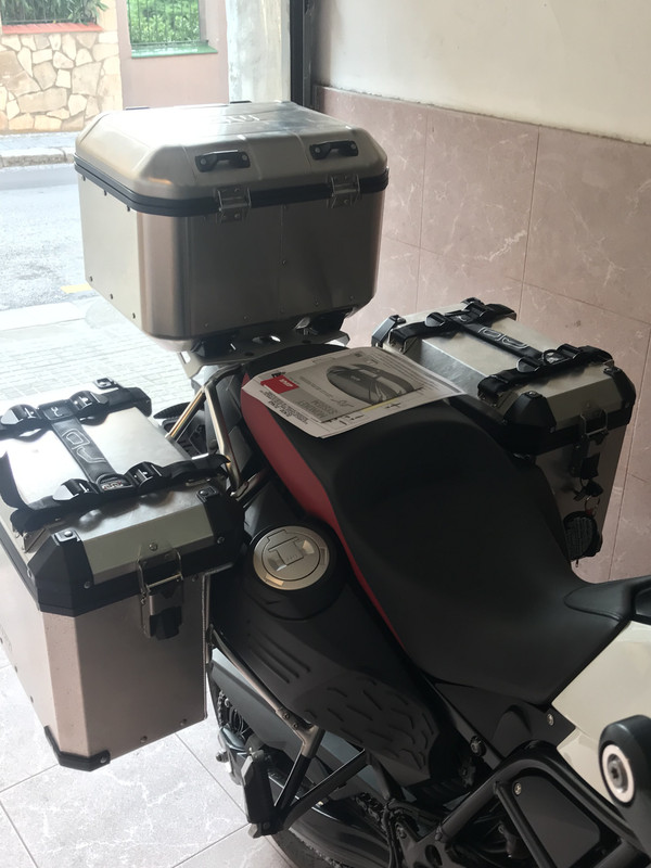 E3418C57-2916-4841-BC83-72BA49B15339