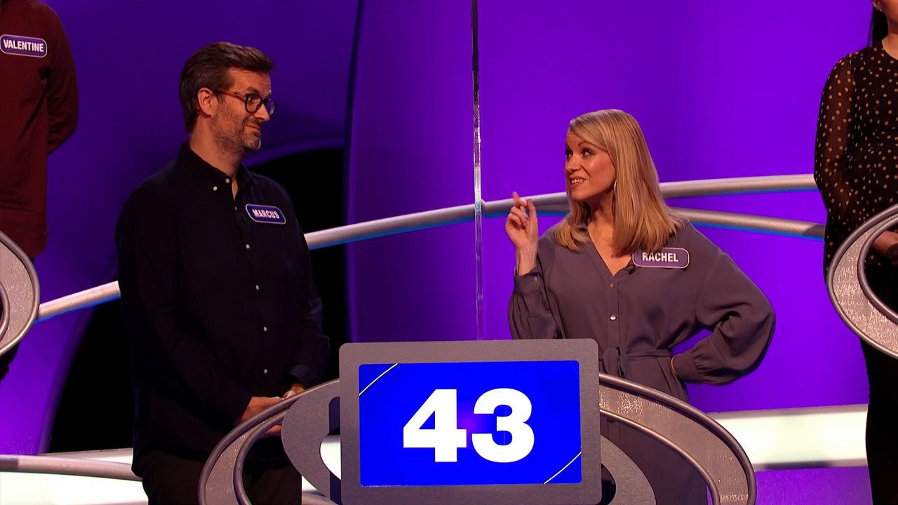 Pointless Celebrities_20211023_17351830.ts_snapshot_28.40.340