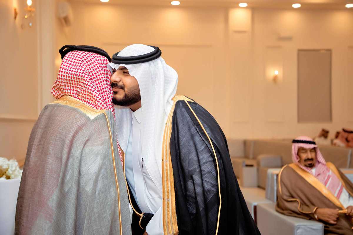 freelancers-BN6-A2246