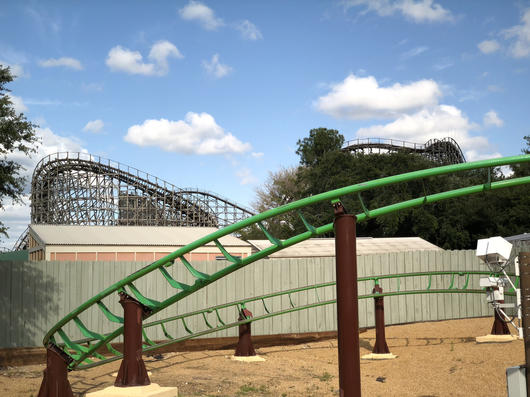 42A6F4D5-C435-4435-95B9-D8FD7D3DC345