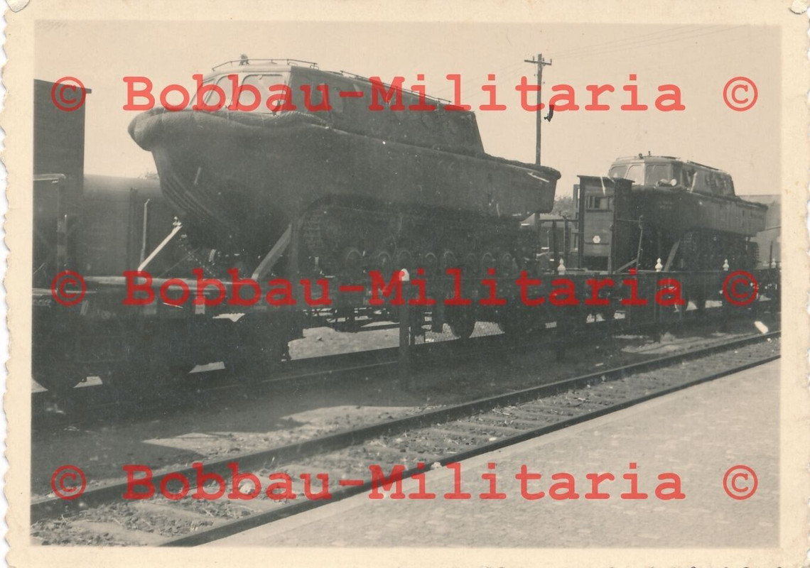 R197 Russland Land-Wasser-Schlepper LWS schwimmfähiges Kettenfahrzeug Rheinmetal