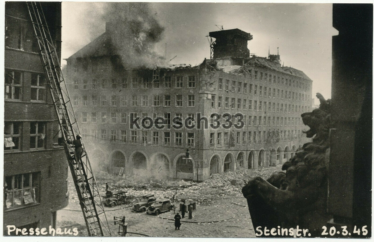 Foto Bombenkrieg in Hamburg Pressehaus Steinstraße am 20.3.1945 Ruinen Trümmer