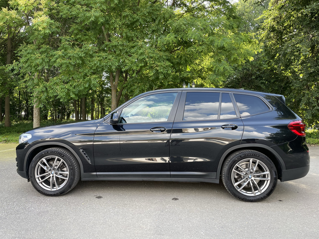 3555BAA8-0A58-4268-AF70-6878C1A463B5