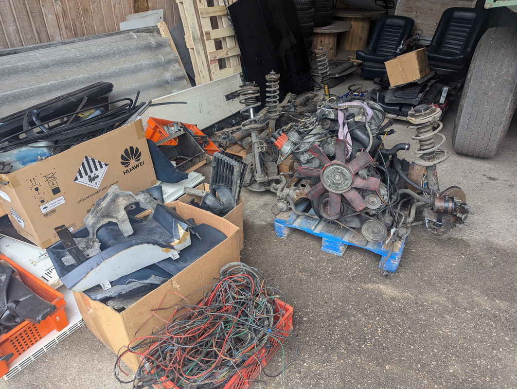 PXL_20241211_082616173