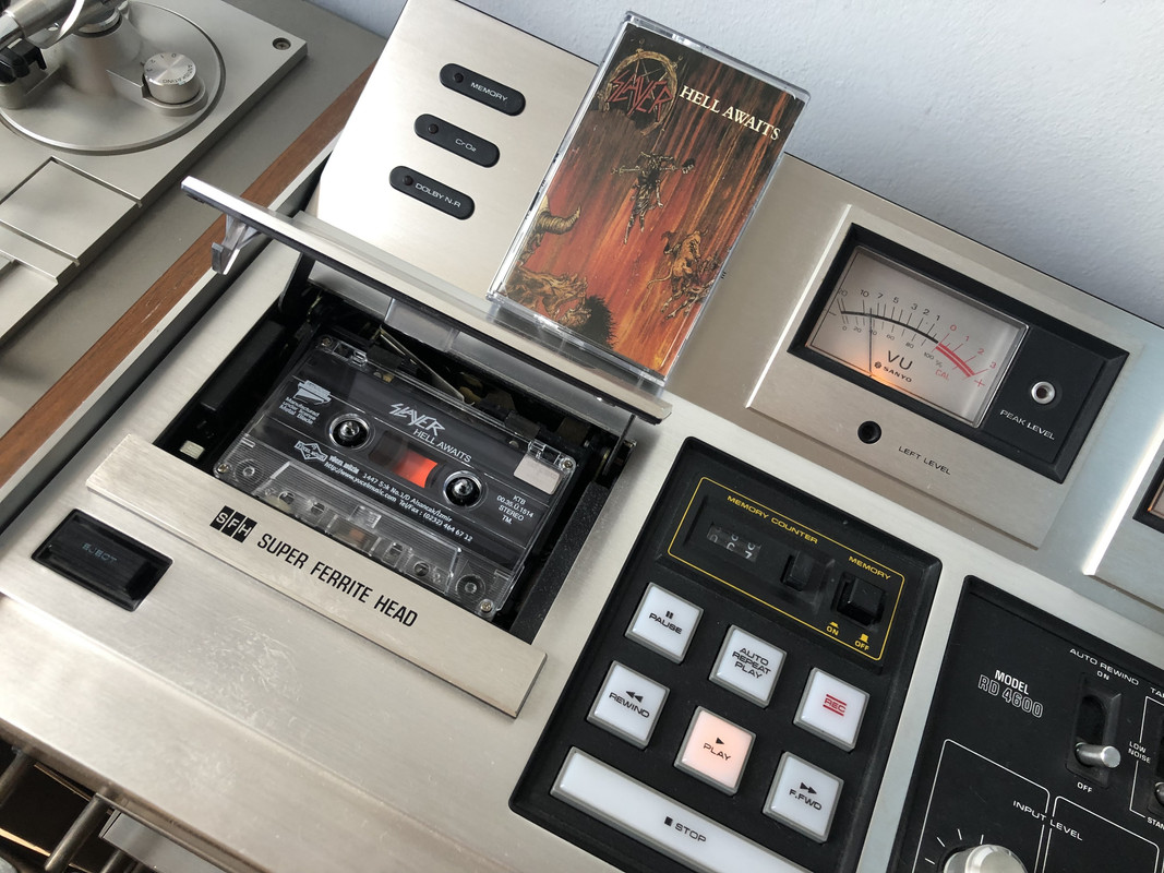 98B8B619-F46C-476A-A8E3-49507676275C