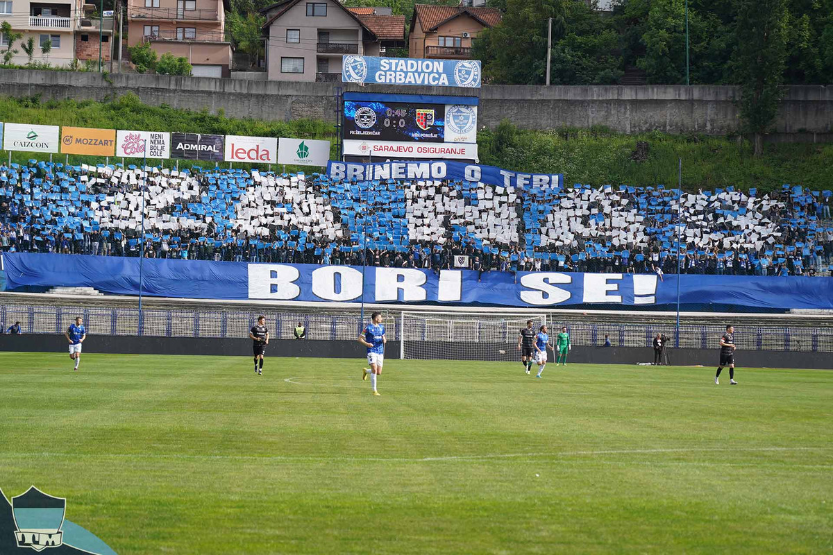 A86CA406-56F5-4FD2-9BDA-365BA2CA6287