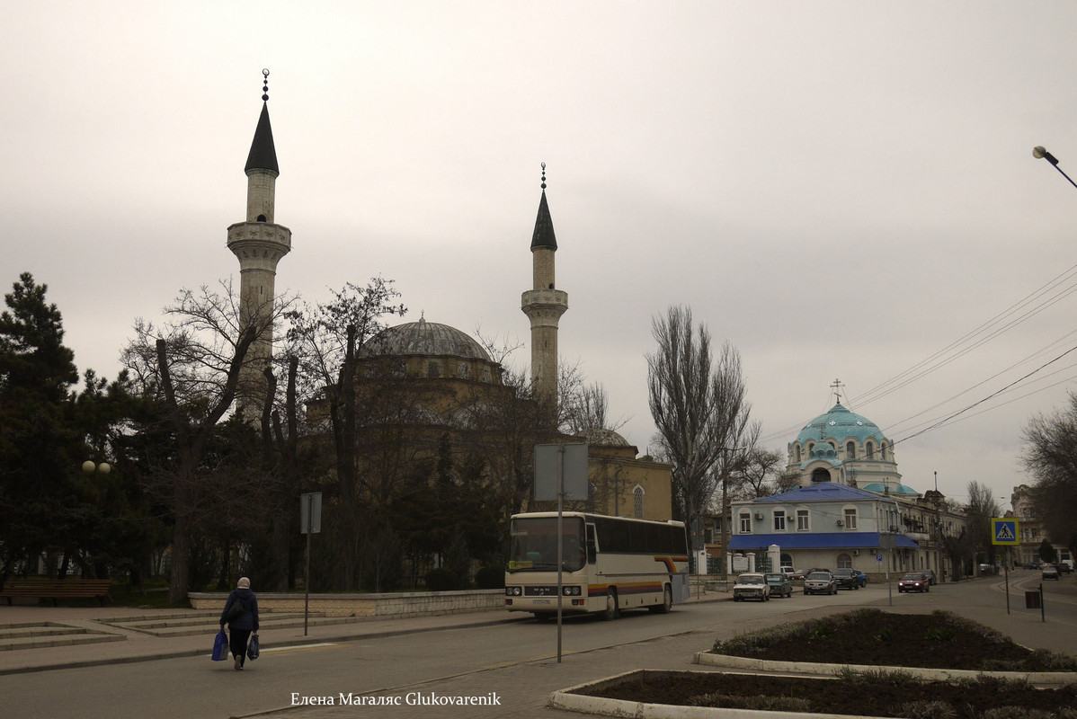 Евпатория. Две твердыни