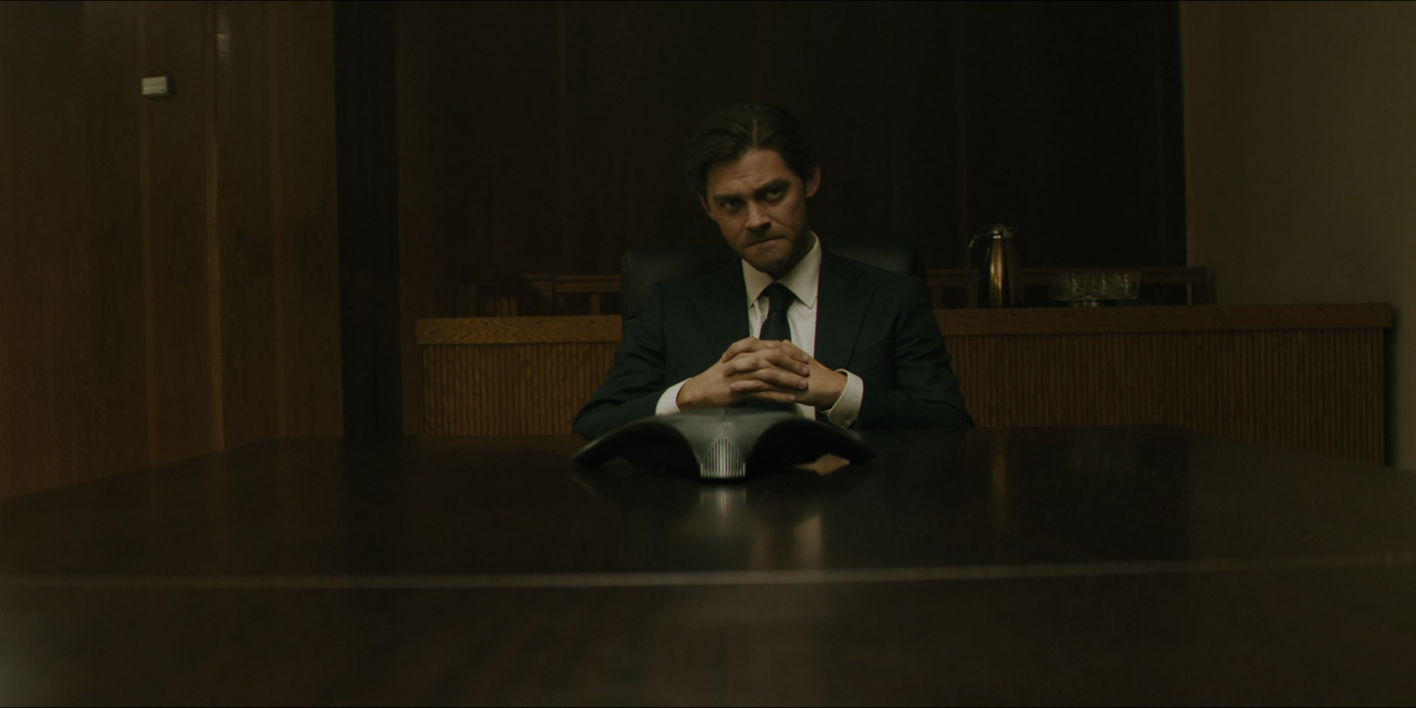 Prodigal Son (2019) S01E01 (1080p AMZN Webrip x265 10bit EAC3 5.1 - Ainz)[TAoE].mkv[screenshot]12