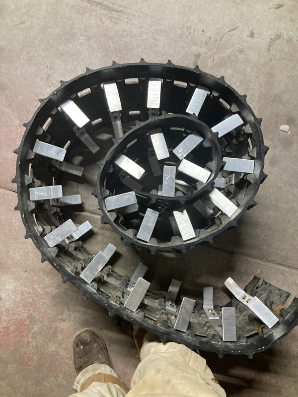 8C0EE812-AAD4-4296-8D36-B076A6E54384