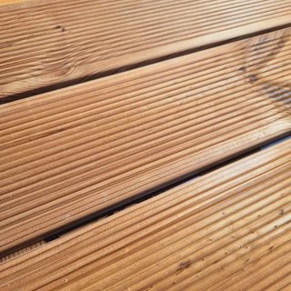 pedana-in-legno-60x60cm-in-legno-di-pino-termotrattato-sunwood