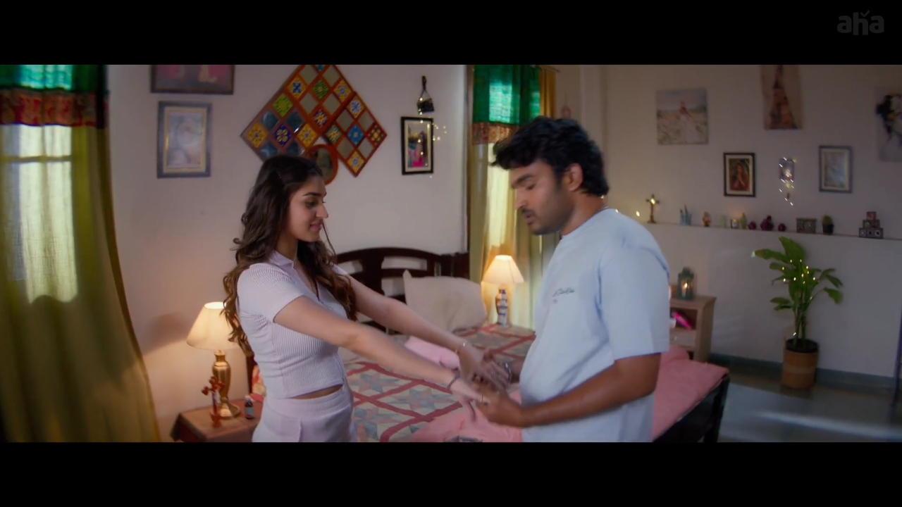 [Image: screenshot-Sexy-Yukti-Thareja-hot-compil...407534.png]