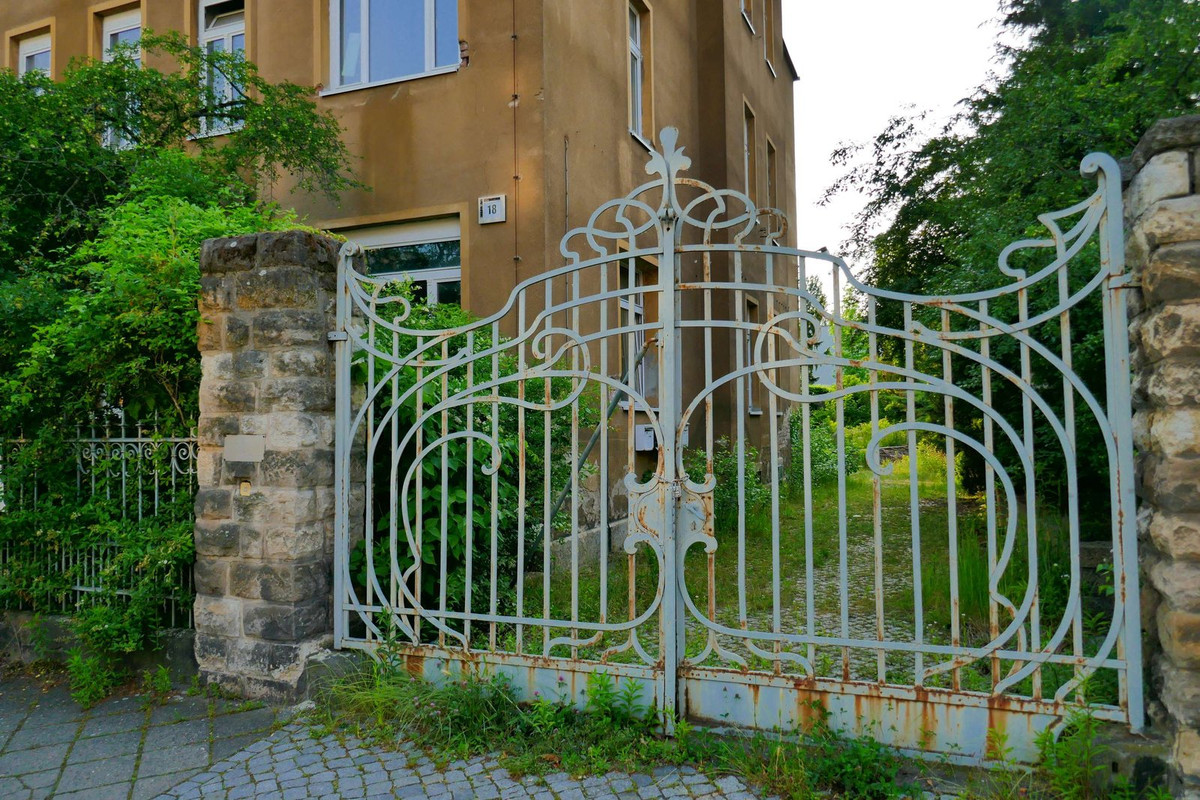 Bild: https://i.postimg.cc/xT8xKm94/P1280388.jpg