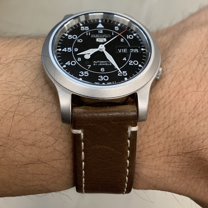 AEECB9C3-DCBF-430D-886D-5863E89AA13D