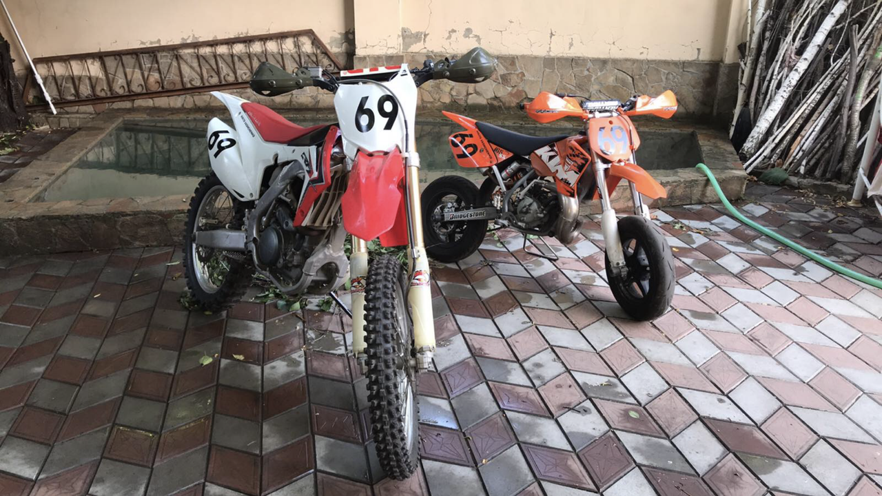 0A446940-A147-4614-A41F-9B0DE97D54B5