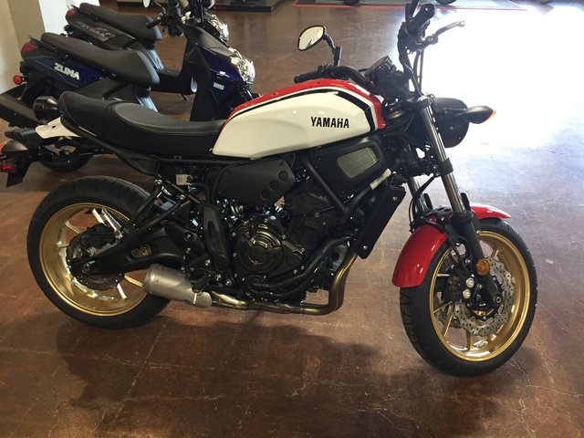 4D7FAA1E-9EFE-4953-8340-EBD491F75E17